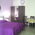 Ciao Bello Bed & Breakfast 3*