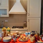 Ciao Bello Bed & Breakfast 3*