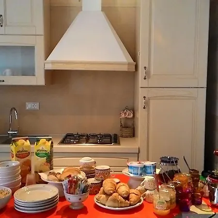 Ciao Bello Bed & Breakfast 3*